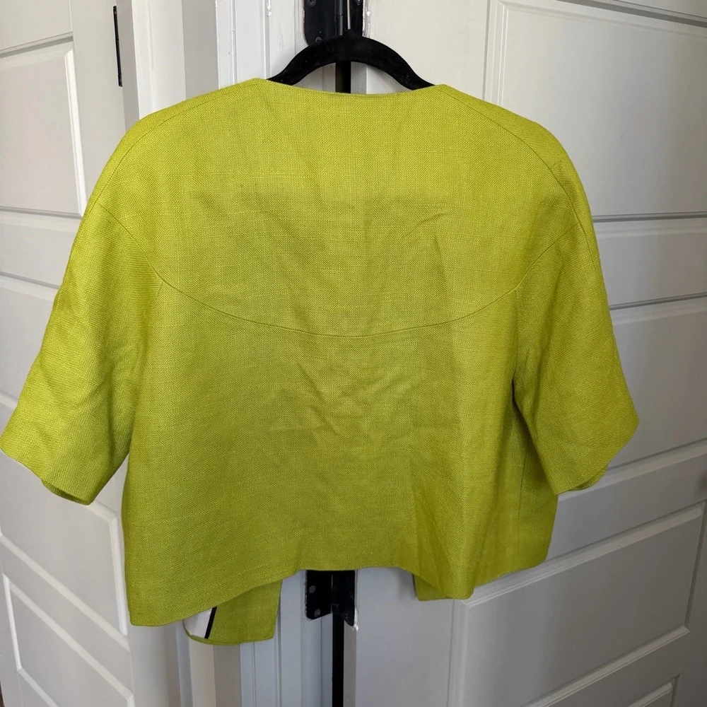 Kate Spade New York Micah Cropped Blazer in Moroccan Green - Picture 8 of 8